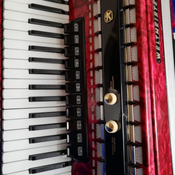 Acordeon Welmeister Serino 120 basi